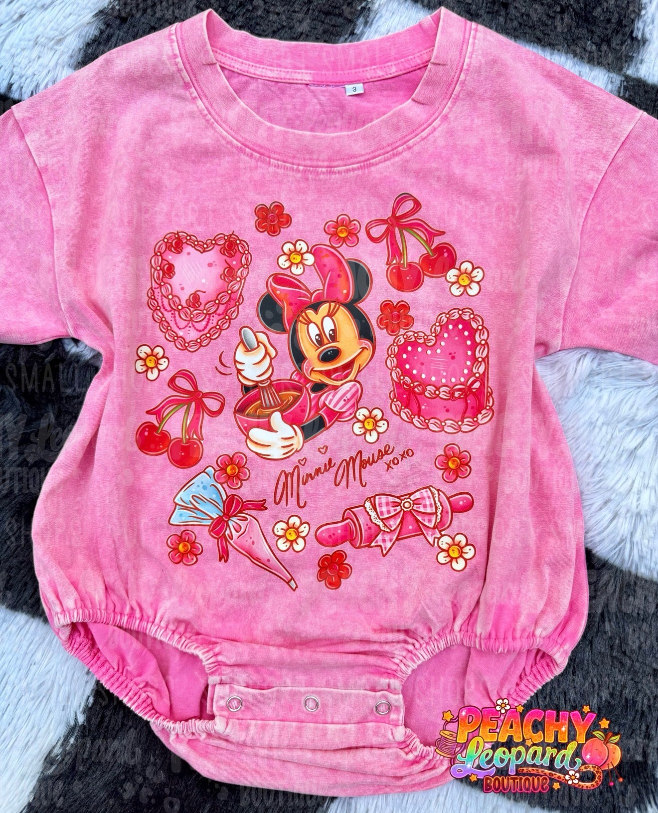 3T Minnie XOXO bubble