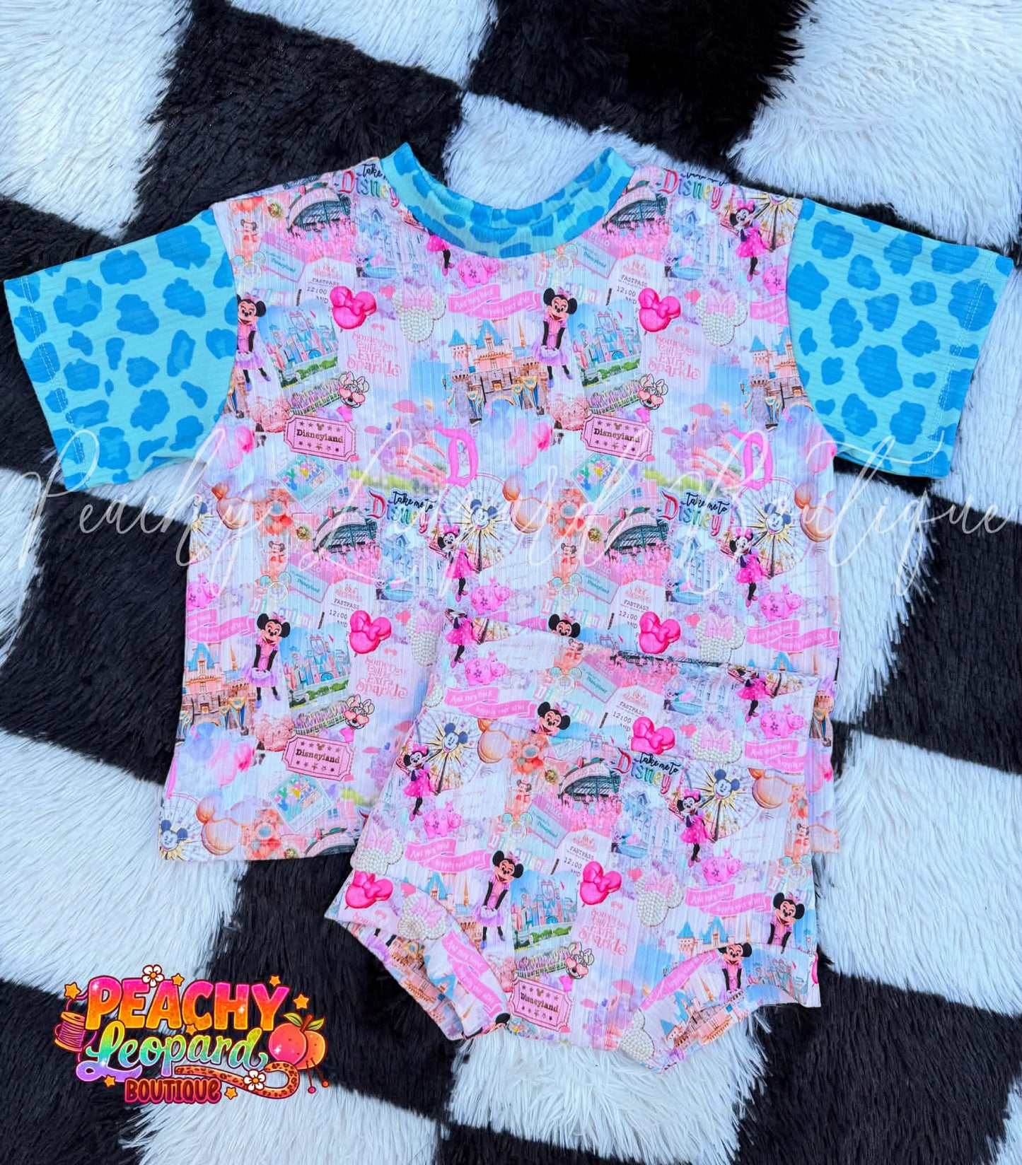 2t Comfy Tee & Bummies - Minnie Land