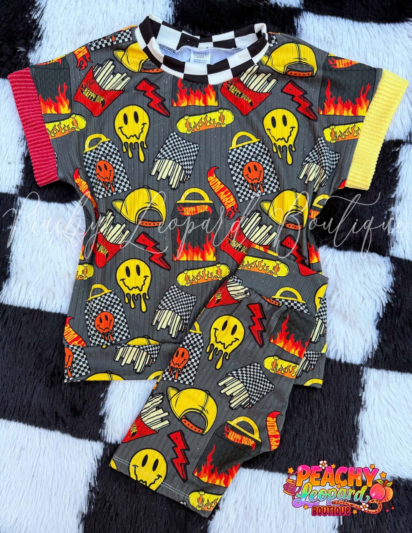 5/6 Lounge Tee & Bikers- Skater Meals